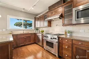5404 Lake Washington Blvd NE, Kirkland, WA 98033 - Photo 14