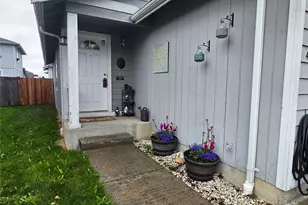 4409 148th St NE, Marysville, WA 98271 - Photo 2