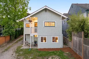 5704 35th Ave NE, Seattle, WA 98105 - Photo 8