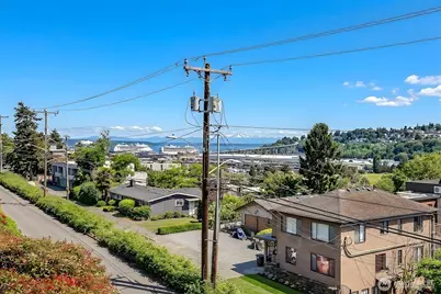 2625 13th Avenue W #201, Seattle, WA 98119 - Photo 26