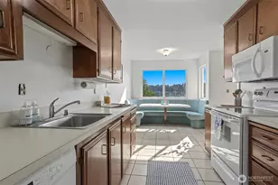 2625 13th Ave W, Seattle, WA 98119 - Photo 8