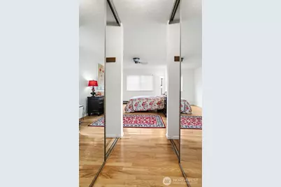 2625 13th Avenue W #201, Seattle, WA 98119 - Photo 20