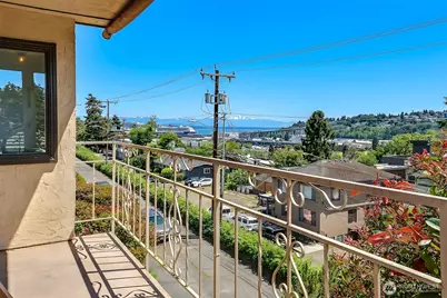 2625 13th Avenue W #201, Seattle, WA 98119 - Photo 1
