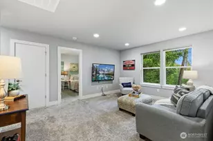 17602 35th Dr SE, Bothell, WA 98012 - Photo 24