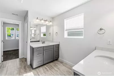 13022 157th Street E, Puyallup, WA 98374 - Photo 22