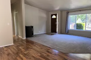 12712 202nd St E, Graham, WA 98338 - Photo 8