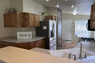12712 202nd St E, Graham, WA 98338 - Photo 10