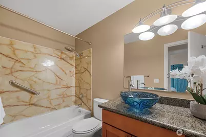 1221 Harbor Avenue SW #402-3, Seattle, WA 98116 - Photo 26