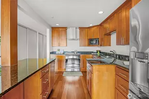 1221 Harbor Ave SW, Seattle, WA 98116 - Photo 12