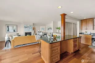 1221 Harbor Ave SW, Seattle, WA 98116 - Photo 12