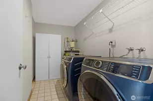 1221 Harbor Ave SW, Seattle, WA 98116 - Photo 34
