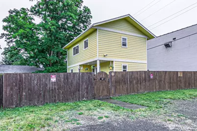 106 2nd Street NE, Yelm, WA 98597 - Photo 2