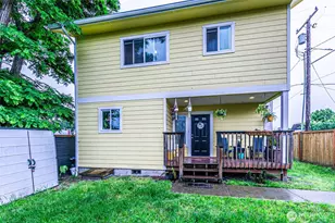 106 2nd St NE, Yelm, WA 98597 - Photo 1