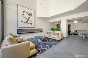 81 Clay St, Seattle, WA 98121 - Photo 10