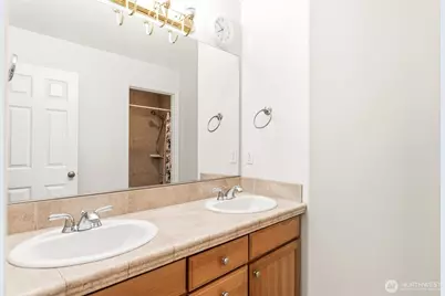 8218 NE 187th Way, Kenmore, WA 98028 - Photo 28