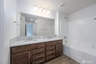 1013 W Maple Dr, Moses Lake, WA 98837 - Photo 18