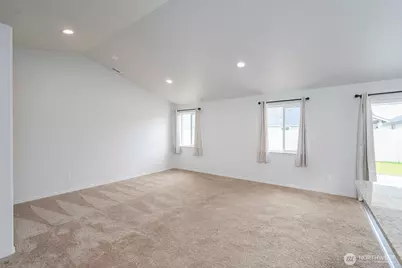1013 W Maple Drive, Moses Lake, WA 98837 - Photo 12