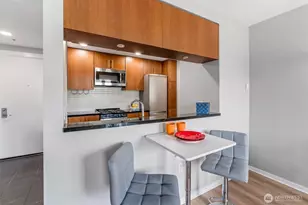 2721 1st Ave, Seattle, WA 98121 - Photo 8