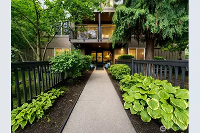 731 Broadway E #301, Seattle, WA 98102 - Photo 1