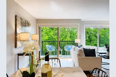 731 Broadway E #301, Seattle, WA 98102 - Photo 8