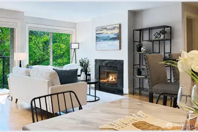 731 Broadway E #301, Seattle, WA 98102 - Photo 2