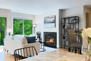 731 Broadway E, Seattle, WA 98102 - Photo 10