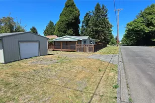532 E 6th St, Port Angeles, WA 98362 - Photo 2