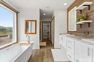 389 Muledeer, East Wenatchee, WA 98802 - Photo 12