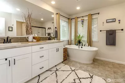 12104 126th Avenue Ct E, Puyallup, WA 98374 - Photo 30