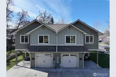 218 E Whitman Drive, College Place, WA 99324 - Photo 1