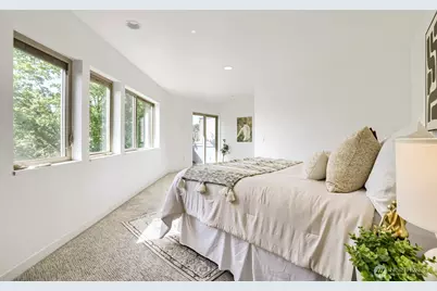 3812 Whitman Avenue N, Seattle, WA 98103 - Photo 22