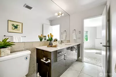 3812 Whitman Avenue N, Seattle, WA 98103 - Photo 8