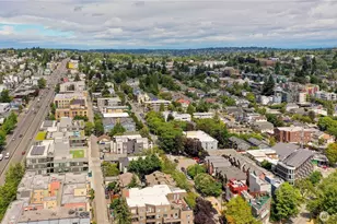 3812 Whitman Ave N, Seattle, WA 98103 - Photo 36