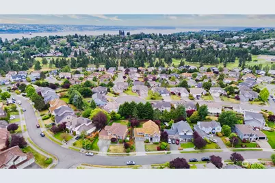 3602 Broadmoor Drive NE, Tacoma, WA 98422 - Photo 2