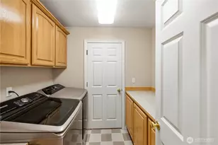 3602 Broadmoor Dr NE, Tacoma, WA 98422 - Photo 18