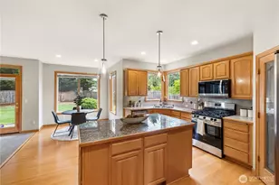 3602 Broadmoor Dr NE, Tacoma, WA 98422 - Photo 8