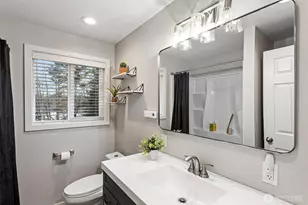 12625 169th Ave SE, Renton, WA 98059 - Photo 14
