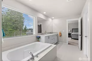 17512 Crossing Dr E, Puyallup, WA 98374 - Photo 18