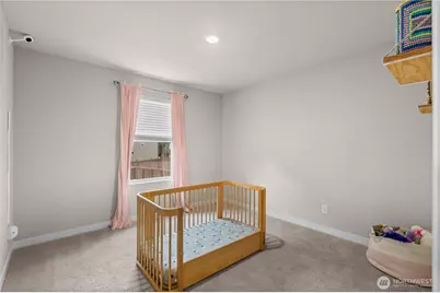 17512 Crossing Drive E, Puyallup, WA 98374 - Photo 20