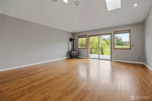 8425 Wayne Ave, Stanwood, WA 98292 - Photo 8