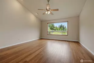 8425 Wayne Ave, Stanwood, WA 98292 - Photo 16