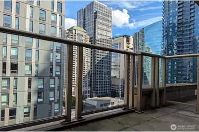 910 Lenora Street #S1502, Seattle, WA 98121 - Photo 4