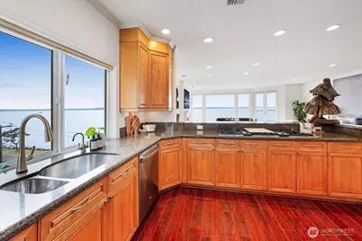 1338 Alki Avenue SW #500, Seattle, WA 98116 - Photo 8