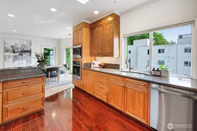 1338 Alki Avenue SW #500, Seattle, WA 98116 - Photo 10