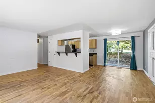 4258 S 158th St, Tukwila, WA 98188 - Photo 4