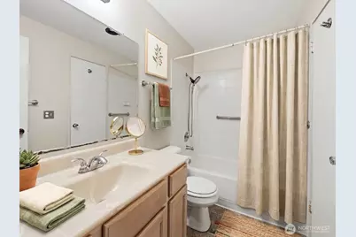 6236 137th Place NE #232, Redmond, WA 98052 - Photo 12