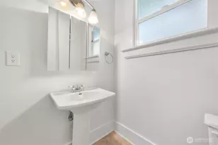 2006 Iron St, Bellingham, WA 98225 - Photo 16
