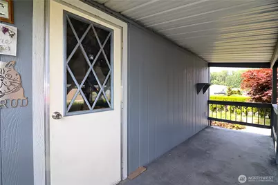 214 Chapman Road #8, Castle Rock, WA 98611 - Photo 10