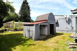 214 Chapman Rd, Castle Rock, WA 98611 - Photo 28