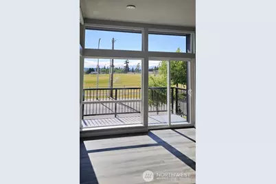 1208 Harrington Avenue NE, Renton, WA 98056 - Photo 4